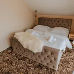 Apartament Ceder 2 *